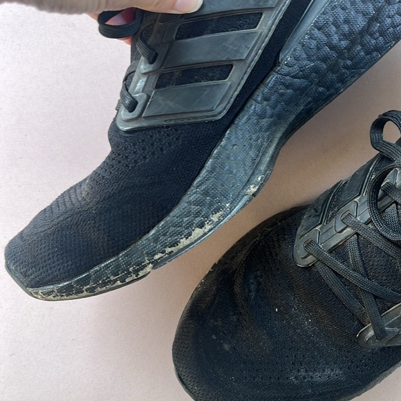 “Adidas-Mens Ultra Boost size 9.5” - Picture 12 of 12